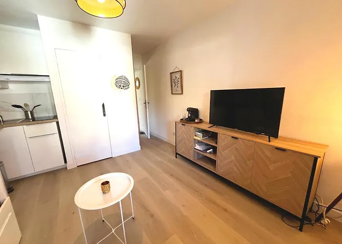 Le Nid Douillet De Jade 아파트